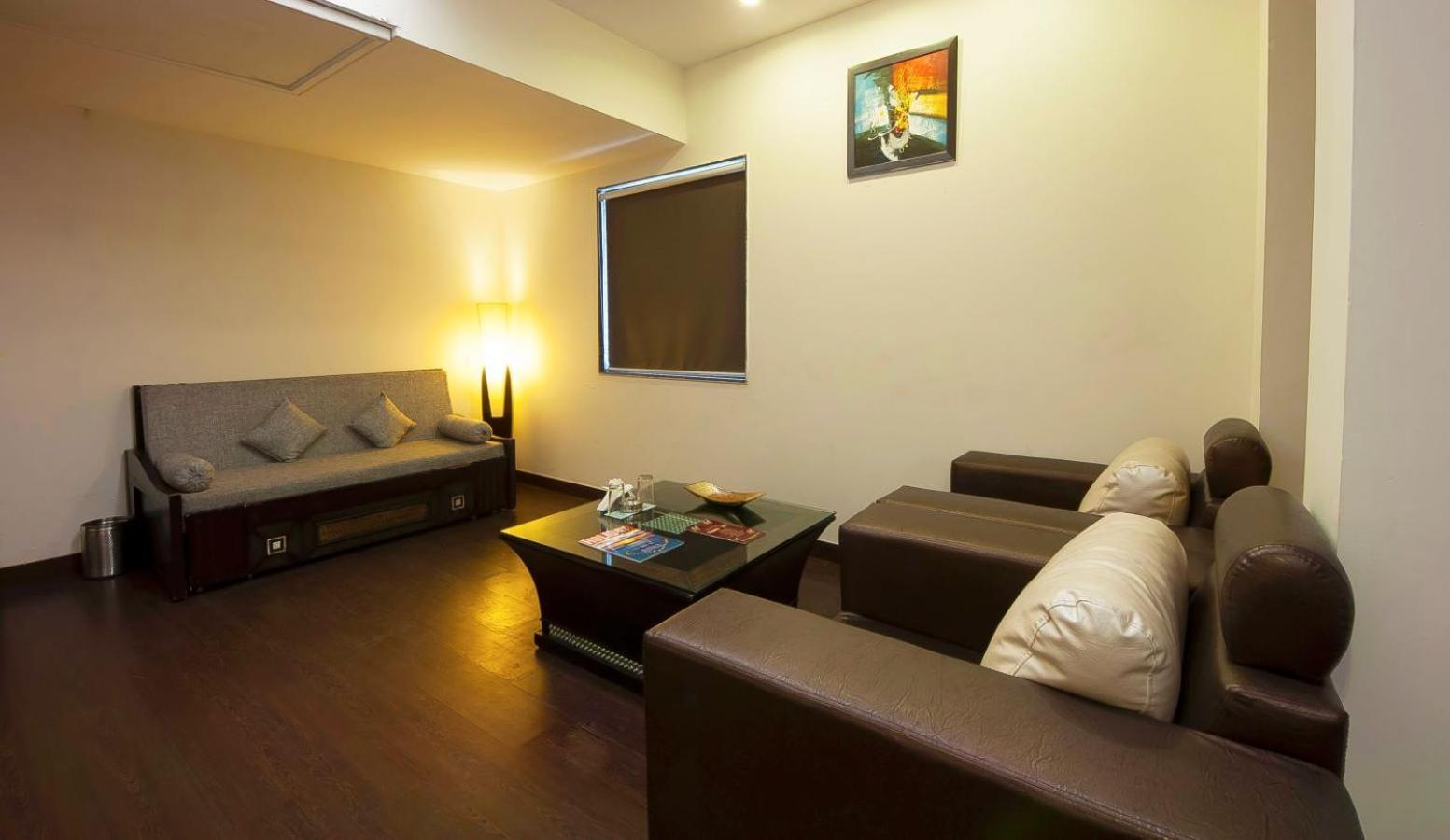 Hotel Transit International- Aerocity Delhi Airport Ню Делхи Екстериор снимка