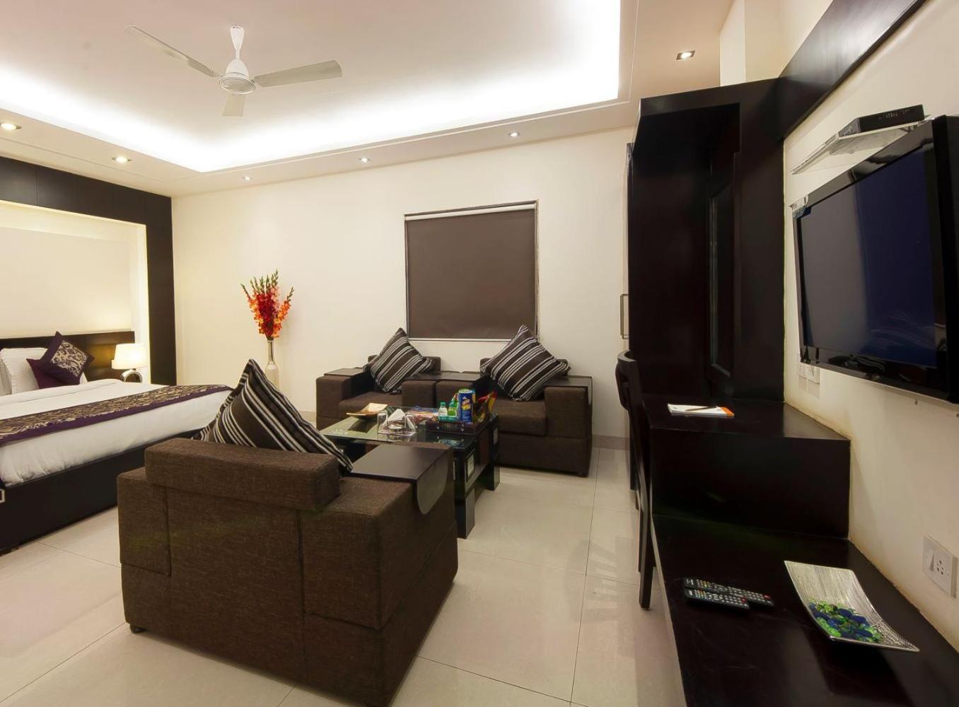 Hotel Transit International- Aerocity Delhi Airport Ню Делхи Екстериор снимка