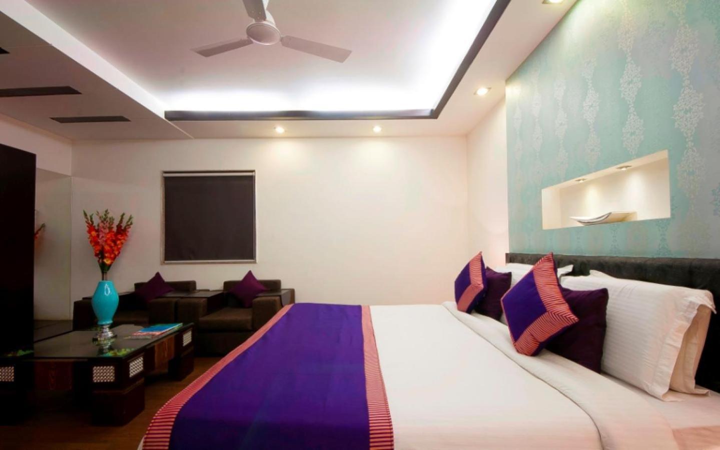 Hotel Transit International- Aerocity Delhi Airport Ню Делхи Екстериор снимка