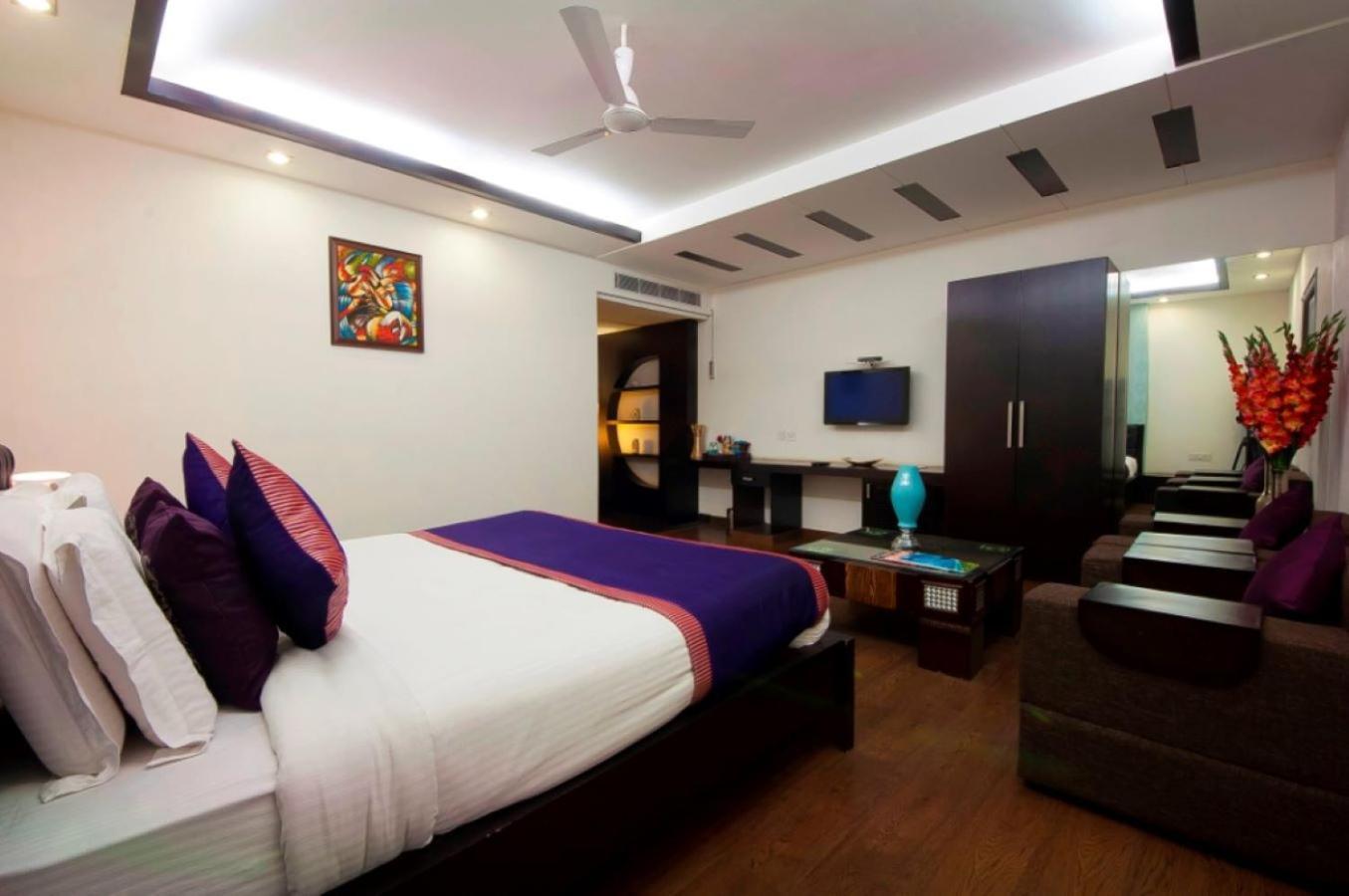 Hotel Transit International- Aerocity Delhi Airport Ню Делхи Екстериор снимка